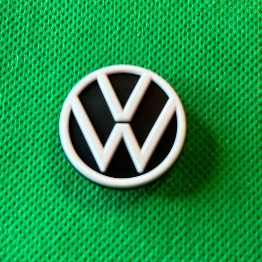 🌼 (5/$10 or 10/$15) NEW “Volkswagen Croc Charm” Fun Croc Shoe Charm Collection